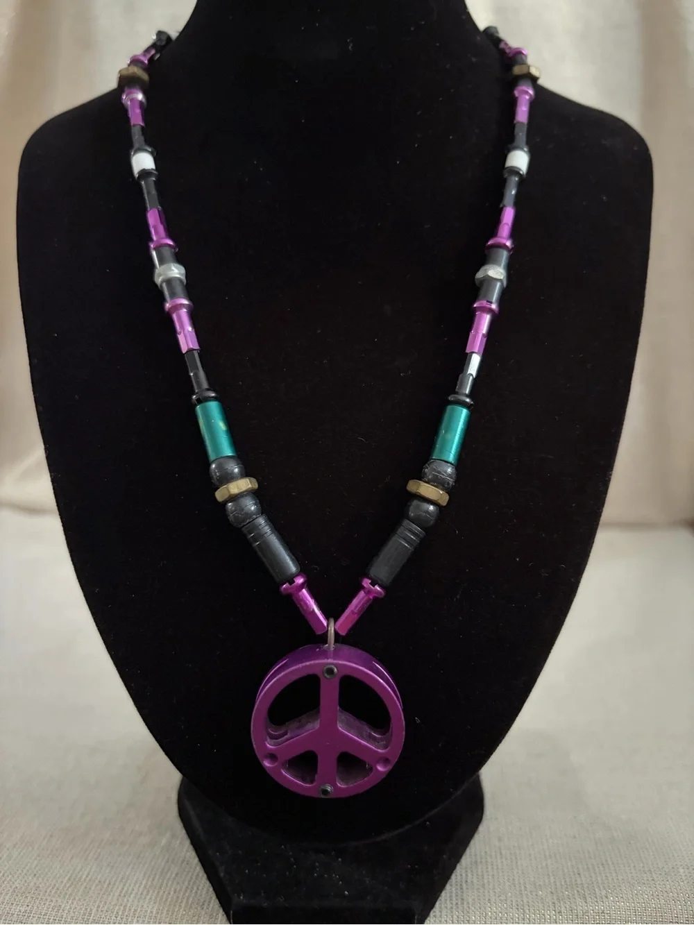 Vintage Vanguard Purple Peace Pendant Beaded Necklace - Women Jewelry